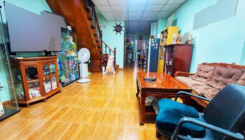 ฮอลลีวู้ด อ่อนนุช 17 (Hollywood Village On Nut 17), กรุงเทพ, สวนหลวง, กรุงเทพ, 100 ตร.ม., ทาวน์เฮ้าส์ ขาย, โดย The Best Property แต้ว, 500633645 - DDproperty.com