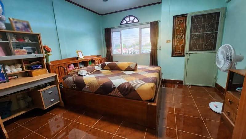 ฮอลลีวู้ด อ่อนนุช 17 (Hollywood Village On Nut 17), Bangkok, Suan Luang, Bangkok, 4 Bedrooms, 100 sqm, Townhouse For Sale, by The Best Property แต้ว, 500633645 - DDproperty.com