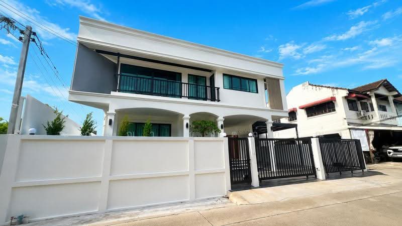 บ้านเดี่ยวหลังมุม นวมินทร์ บางกะปิ, Bangkok, Nuan Chan, Bueng Kum, Bangkok, 3 Bedrooms, 320 sqm, Single Detached House For Sale, by ปภัชญา ธนัตถ์ภรณ์, 500633650 - DDproperty.com
