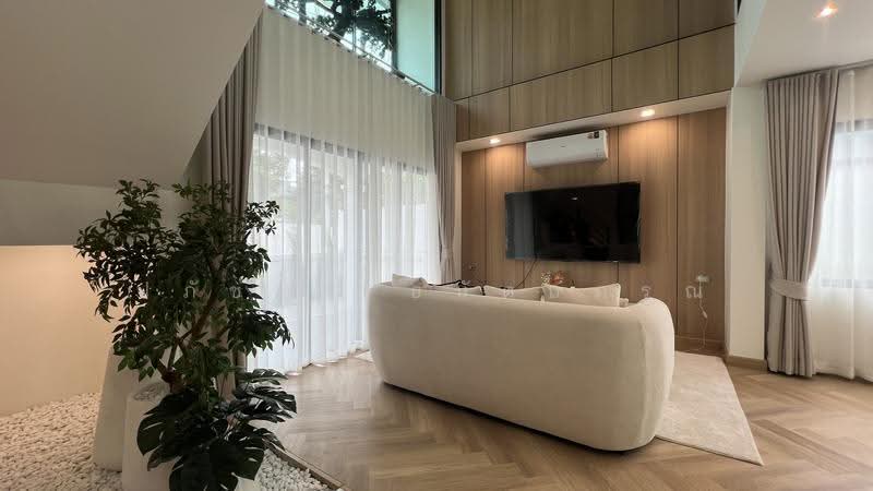 บ้านเดี่ยวหลังมุม นวมินทร์ บางกะปิ, กรุงเทพ, นวลจันทร์, บึงกุ่ม, กรุงเทพ, 320 ตร.ม., บ้านเดี่ยว ขาย, โดย ปภัชญา ธนัตถ์ภรณ์, 500633650 - DDproperty.com
