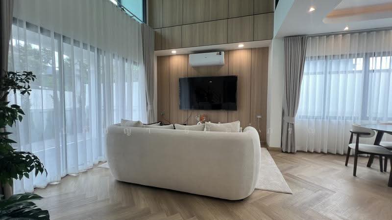 บ้านเดี่ยวหลังมุม นวมินทร์ บางกะปิ, กรุงเทพ, นวลจันทร์, บึงกุ่ม, กรุงเทพ, 320 ตร.ม., บ้านเดี่ยว ขาย, โดย ปภัชญา ธนัตถ์ภรณ์, 500633650 - DDproperty.com