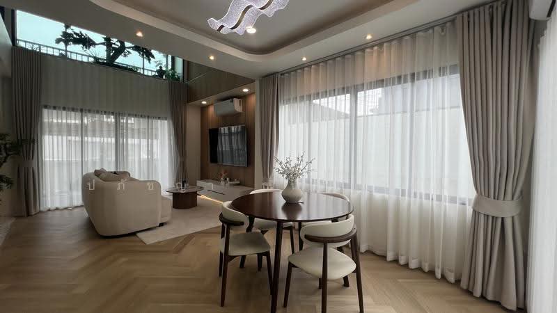 บ้านเดี่ยวหลังมุม นวมินทร์ บางกะปิ, Bangkok, Nuan Chan, Bueng Kum, Bangkok, 3 Bedrooms, 320 sqm, Single Detached House For Sale, by ปภัชญา ธนัตถ์ภรณ์, 500633650 - DDproperty.com