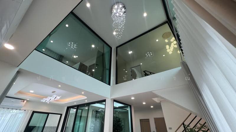 บ้านเดี่ยวหลังมุม นวมินทร์ บางกะปิ, Bangkok, Nuan Chan, Bueng Kum, Bangkok, 3 Bedrooms, 320 sqm, Single Detached House For Sale, by ปภัชญา ธนัตถ์ภรณ์, 500633650 - DDproperty.com