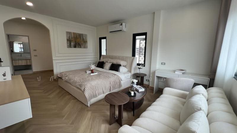 บ้านเดี่ยวหลังมุม นวมินทร์ บางกะปิ, Bangkok, Nuan Chan, Bueng Kum, Bangkok, 3 Bedrooms, 320 sqm, Single Detached House For Sale, by ปภัชญา ธนัตถ์ภรณ์, 500633650 - DDproperty.com