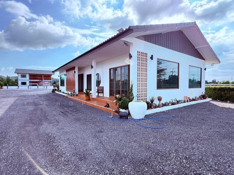 ที่ดินพร้อมสิ่งปลูกสร้างธรรมามูล ชัยนาท, Chai Nat, Thammamun, Muang Chai Nat, Chai Nat, , 3,735 sqm, Land For Sale, by The Best Property วิทย์, 500633696 - DDproperty.com