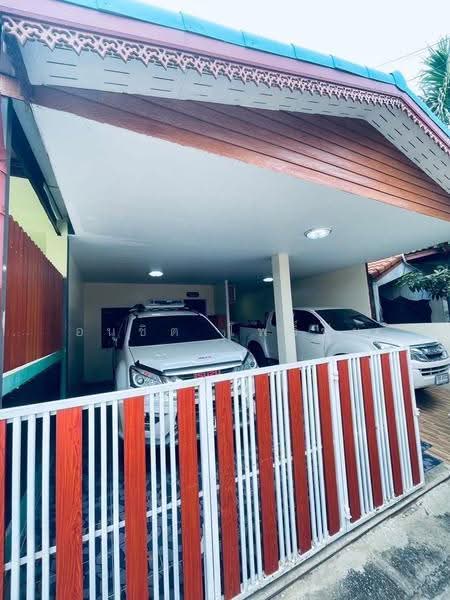 หมู่บ้านสวนเทพประทาน ถนนเอราวัณคลองสอง, Pathum Thani, เอราวัน, Khlong Song, Khlong Luang, Pathum Thani, 3 Bedrooms, 124 sqm, Semi-Detached House (Twin House) For Sale, by ANUCHIT PHOCHAI, 500633697 - DDproperty.com
