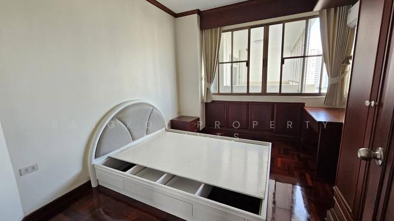 Tongtip Mansion, Bangkok, Soi Sukhumvit 47, Khlong Tan Nua, Watthana, Bangkok, 3 Bedrooms, 250 sqm, Condo For Rent, by BANGKOK PROPERTY AGENTS, 500633738 - DDproperty.com