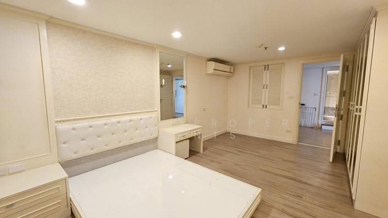 The Emporio Place, Bangkok, 93 Soi Sukhumvit 24, Sukhumvit Road, Khong Tan, Khlong Toei, Bangkok, 2 Bedrooms, 180 sqm, Condo For Rent, by BANGKOK PROPERTY AGENTS, 500633741 - DDproperty.com