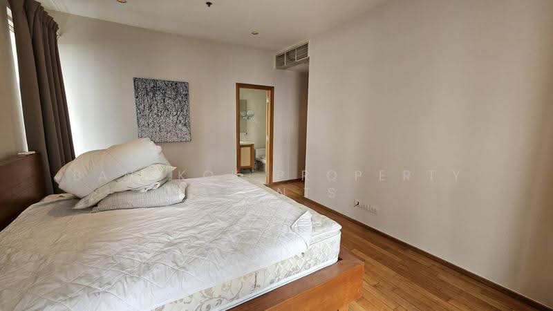 The Emporio Place, Bangkok, 93 Soi Sukhumvit 24, Sukhumvit Road, Khong Tan, Khlong Toei, Bangkok, 2 Bedrooms, 105 sqm, Condo For Rent, by BANGKOK PROPERTY AGENTS, 500633744 - DDproperty.com