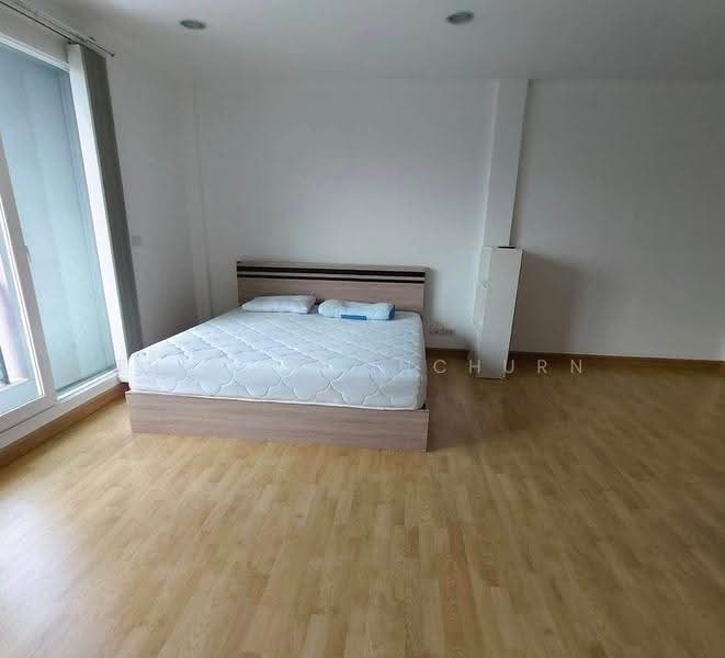 Baan Klang Muang S-Sense Rama 9-Ladprao, Bangkok, Soi Ladprao 84, Ladprao Road, Wang Thonglang, Bangkok, 3 Bedrooms, 180 sqm, Townhouse For Rent, by Thiti Boonchurn, 500633749 - DDproperty.com