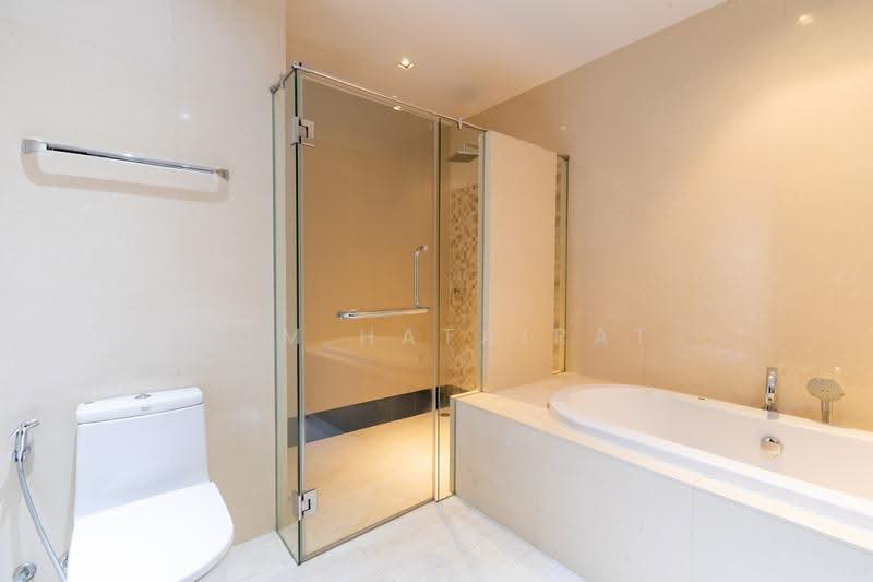 The Madison, Bangkok, Sukhumvit 41, Khlong Tan Nua, Watthana, Bangkok, 2 Bedrooms, 120 sqm, Condo For Rent, by Aom Hatairat, 500633756 - DDproperty.com