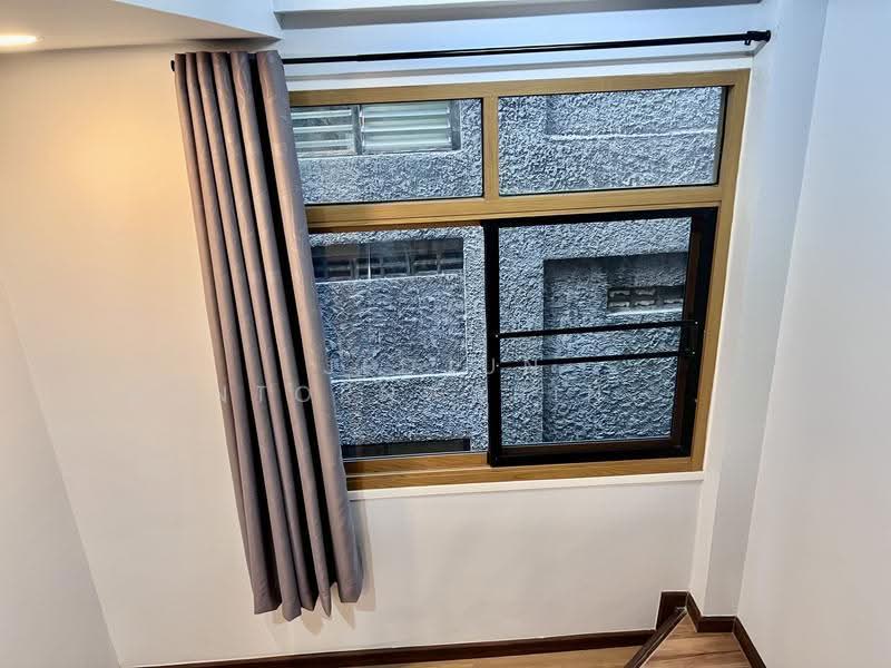 Shophouse for sale near Huachiew hospital 4storey 195sqm, Bangkok, บำรุงเมือง, Khlong Maha Nak, Pom Prap Sattru Phai, Bangkok, , 195 sqm, Shophouse For Sale, by Jedjun Kuntornwarin (Jamie), 500633769 - DDproperty.com