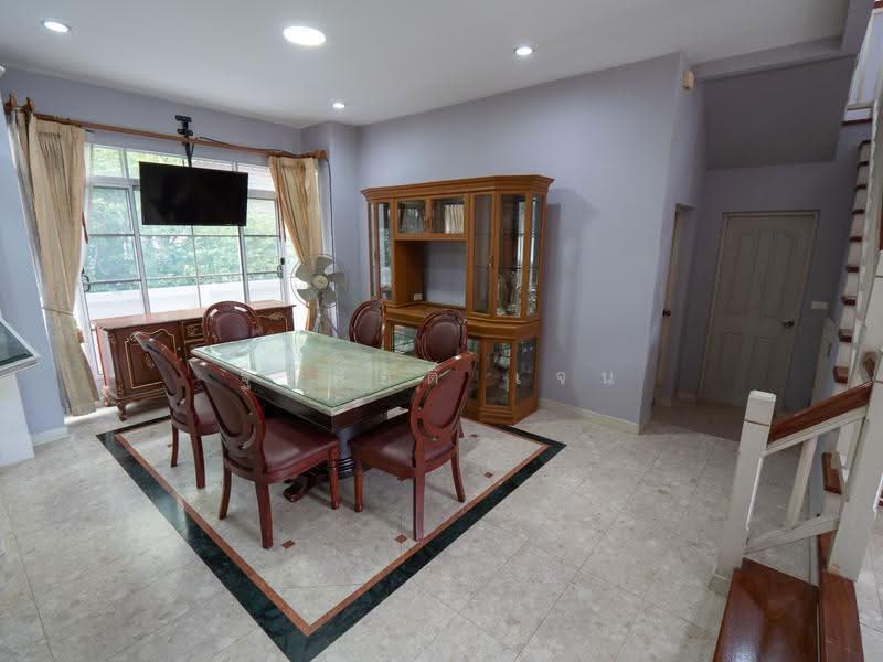 Nantawan Suanluang Rama 9, Bangkok, Chaloem Phra Kiat Rama 9, Soi 62, Dok Mai, Prawet, Bangkok, 5 Bedrooms, 300 sqm, Single Detached House For Rent, by TITISAK Jane, 500633782 - DDproperty.com