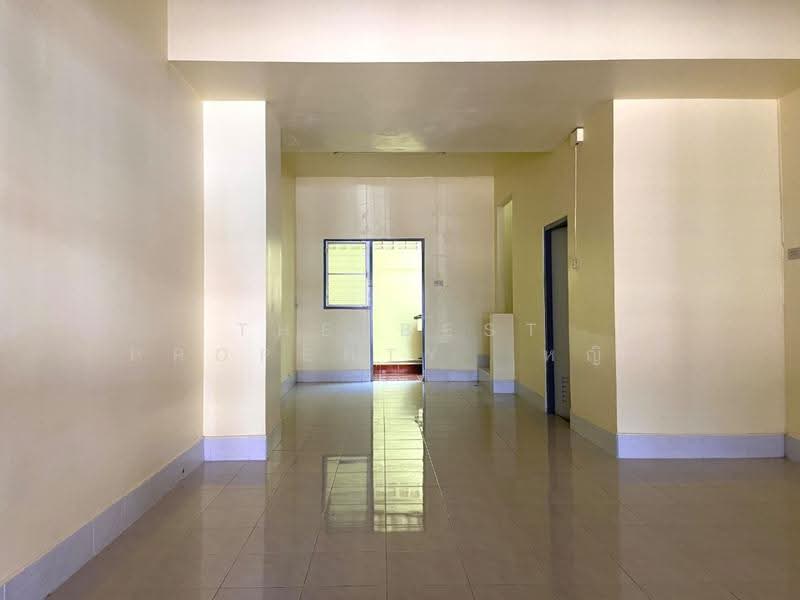 หมู่บ้านแฟมิลี่ทาวน์2 ชลบุรี (Family Town2), Chon Buri (Pattaya), Na Pa, Muang Chon Buri, Chon Buri (Pattaya), 2 Bedrooms, 150 sqm, Townhouse For Sale, by The Best Property  หญิง, 500633805 - DDproperty.com