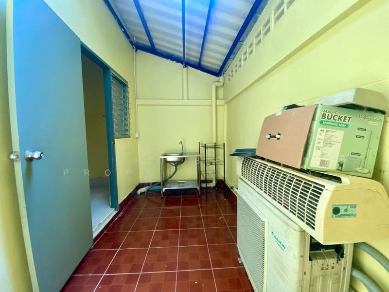 หมู่บ้านแฟมิลี่ทาวน์2 ชลบุรี (Family Town2), Chon Buri (Pattaya), Na Pa, Muang Chon Buri, Chon Buri (Pattaya), 2 Bedrooms, 150 sqm, Townhouse For Sale, by The Best Property  หญิง, 500633805 - DDproperty.com