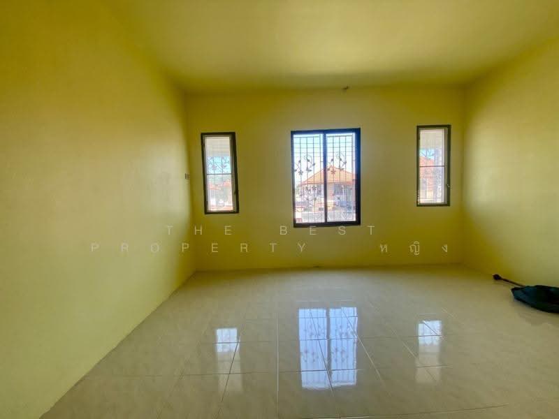หมู่บ้านแฟมิลี่ทาวน์2 ชลบุรี (Family Town2), Chon Buri (Pattaya), Na Pa, Muang Chon Buri, Chon Buri (Pattaya), 2 Bedrooms, 150 sqm, Townhouse For Sale, by The Best Property  หญิง, 500633805 - DDproperty.com