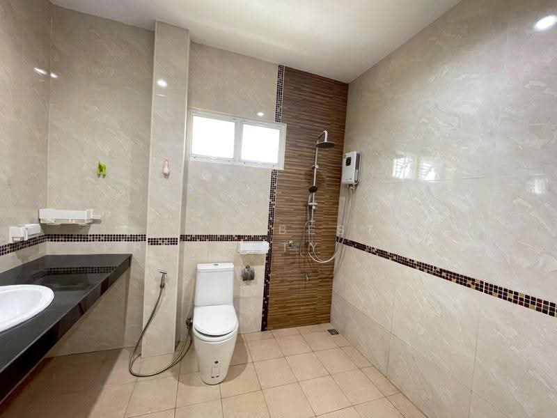 ทาวน์เฮ้าส์ในเมือง พิษณุโลก, Phitsanulok, Nai Muang, Muang Phitsanulok, Phitsanulok, 3 Bedrooms, 100 sqm, Semi-Detached House (Twin House) For Sale, by The Best Property ณิชา, 500633814 - DDproperty.com