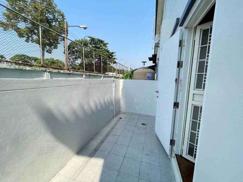 ทาวน์เฮ้าส์ในเมือง พิษณุโลก, Phitsanulok, Nai Muang, Muang Phitsanulok, Phitsanulok, 3 Bedrooms, 100 sqm, Semi-Detached House (Twin House) For Sale, by The Best Property ณิชา, 500633814 - DDproperty.com
