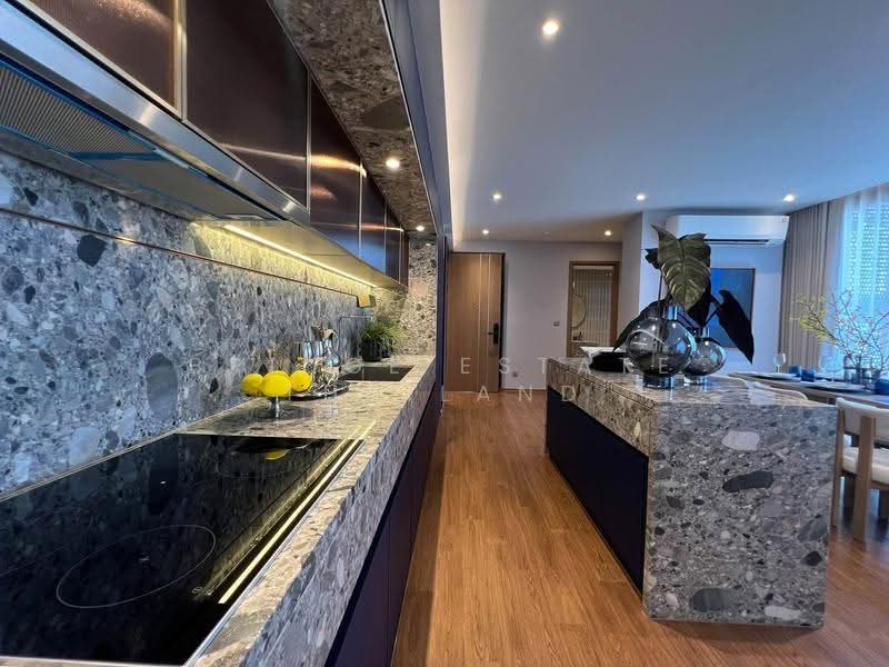 Via 34, Bangkok, 15 Soi Sukhumvit 34, Khong Tan, Khlong Toei, Bangkok, 2 Bedrooms, 125 sqm, Condo For Rent, by Bridge Estate Thailand, 500633825 - DDproperty.com