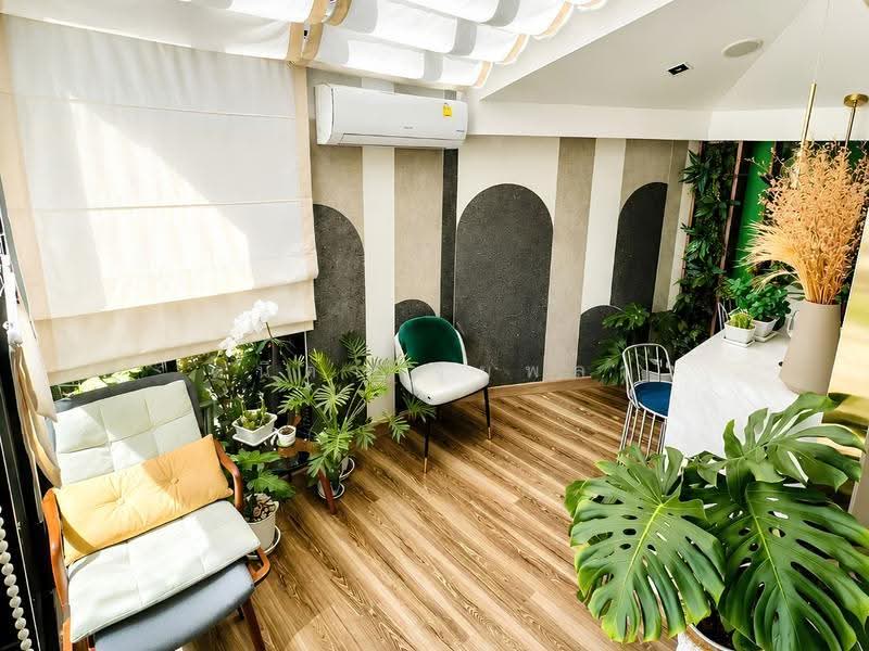 The Thamm Iconic Onnut-Motorway, Bangkok, 987 Soi Lat Krabang 3, Lat Krabang, Bangkok, 2 Bedrooms, 130 sqm, Townhouse For Rent, by ดนิตา จุมพลา, 500633829 - DDproperty.com
