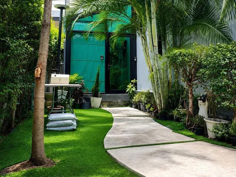 The Thamm Iconic Onnut-Motorway, Bangkok, 987 Soi Lat Krabang 3, Lat Krabang, Bangkok, 2 Bedrooms, 130 sqm, Townhouse For Rent, by ดนิตา จุมพลา, 500633829 - DDproperty.com