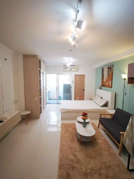 Supalai City Home Ratchada 10, Bangkok, Soi Ratchadaphisek 10, Ratchadaphisek Road, Huai Khwang, Bangkok, 1 Bedroom, 30 sqm, Condo For Rent, by Agentbkk, 500633832 - DDproperty.com