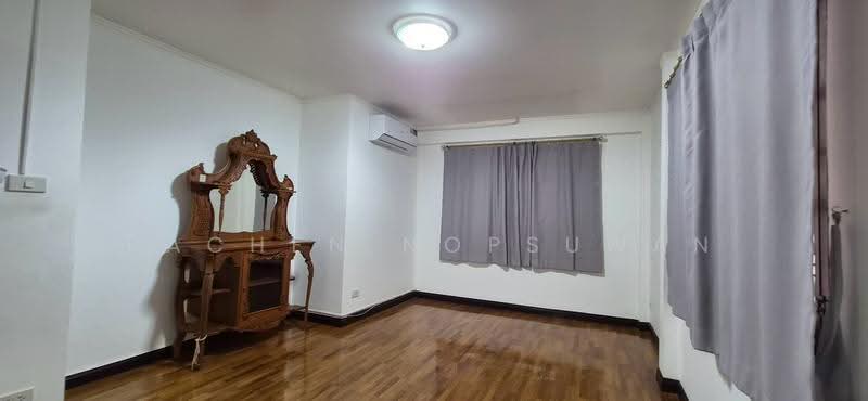 Sammakon Ramkhamhaeng, Bangkok, Ramkhamhaeng Road, Saphan Sung, Bangkok, 4 Bedrooms, 260 sqm, Single Detached House For Rent, by Rachen Nopsuwan, 500633835 - DDproperty.com