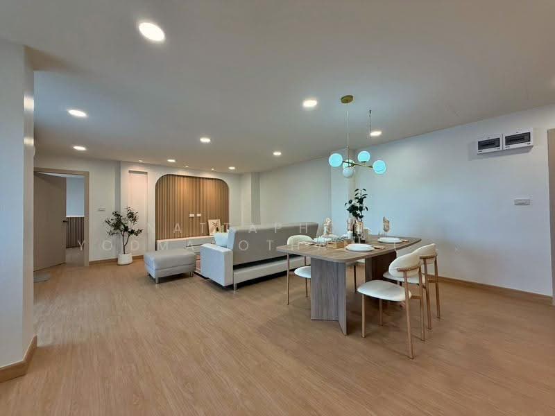 Thippharoek Condominium : ทิพย์ฤกษ์ คอนโดมิเนียม, กรุงเทพ, 978 ซอย บรมราชชนนี 12, บางบำหรุ, บางพลัด, กรุงเทพ, 104 ตร.ม., คอนโด ขาย, โดย NATTAPHONG Yodmanotham (K. Book), 500633856 - DDproperty.com