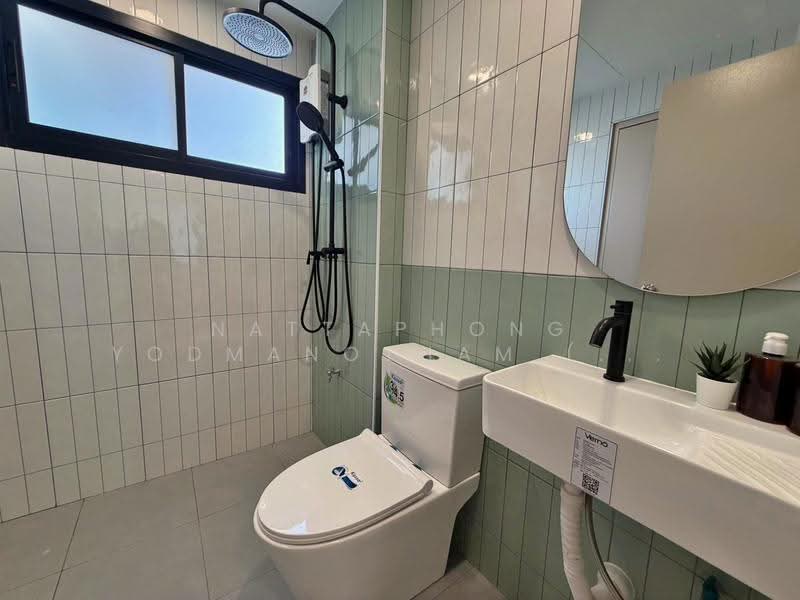 Thippharoek Condominium, Bangkok, 978 Soi Borommaratchachonnani 12, Bang Bamru, Bang Phlat, Bangkok, 2 Bedrooms, 104 sqm, Condo For Sale, by NATTAPHONG Yodmanotham (K. Book), 500633856 - DDproperty.com
