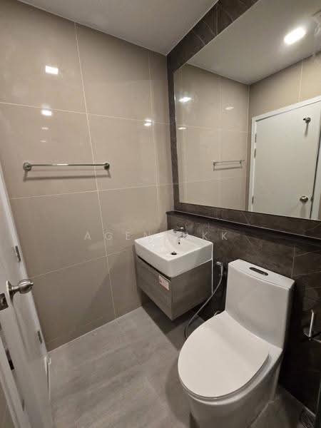 The Tree Pattanakarn-Ekkamai, Bangkok, 89 Phatthanakan Road, Suan Luang, Bangkok, 1 Bedroom, 26 sqm, Condo For Rent, by Agentbkk, 500633888 - DDproperty.com