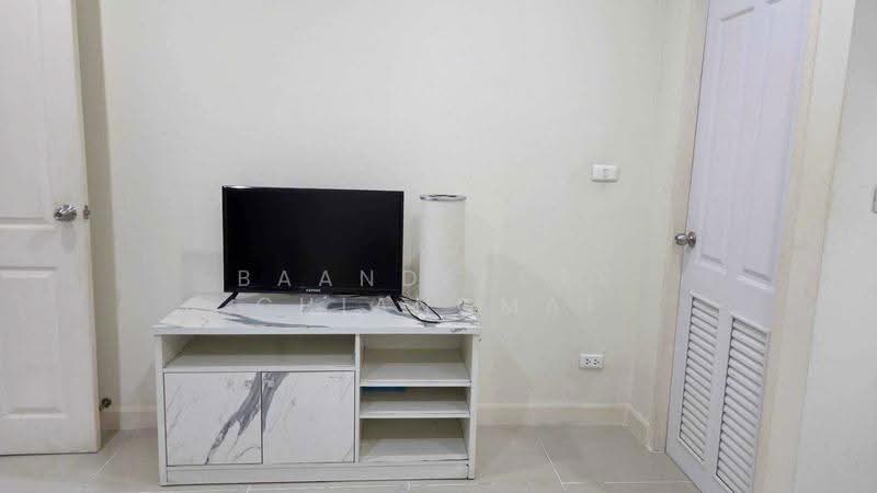 Townhome for rent near Sarasas Witaed Lanna School, Rental Price: 14,000 THB / month No.9H130, Chiang Mai, Mae Hia, Muang Chiang Mai, Chiang Mai, 2 Bedrooms, 100 sqm, Townhouse For Rent, by Baandeedee Chiangmai, 500633937 - DDproperty.com