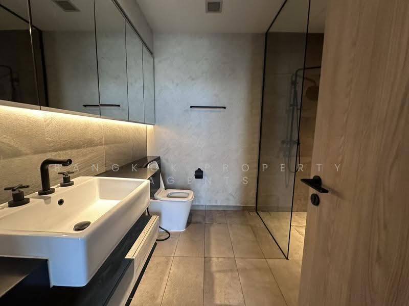 The Lofts Asoke, Bangkok, Sukhumvit 21 Road, Khlongtoei Nua, Watthana, Bangkok, 1 Bedroom, 49 sqm, Condo For Rent, by BANGKOK PROPERTY AGENTS, 500633973 - DDproperty.com