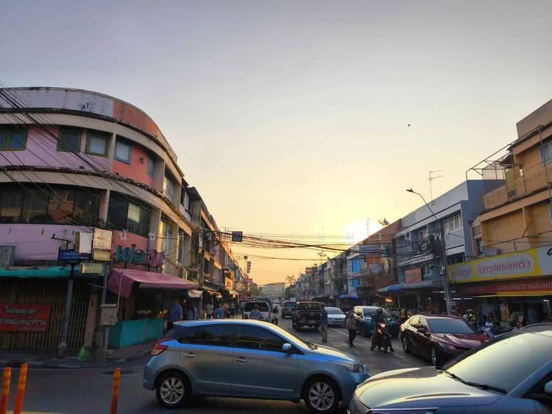 อาคารพาณิชย์ ลาดพร้าว ซอยโชคชัย 4 แยก 54, กรุงเทพ, ถนนโชคชัย 4 แยก 54, ลาดพร้าว, กรุงเทพ, 150 ตร.ม., ตึกแถว-อาคารพาณิชย์ ขาย, โดย ธนัชสร หงษ์มานพ, 500633986 - DDproperty.com