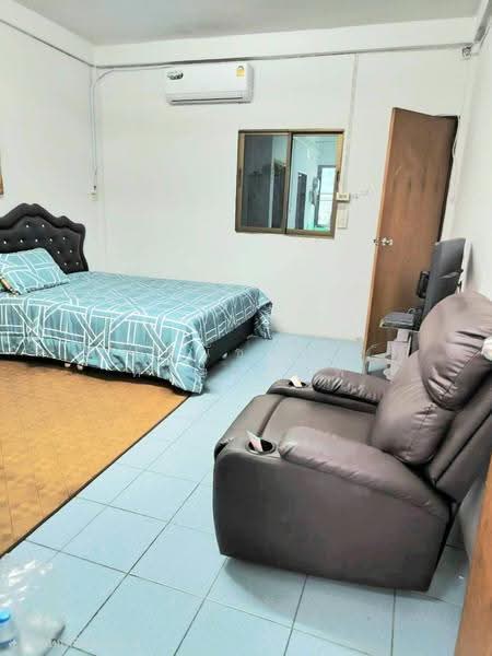 Building Commercial 3, Bangkok, ถนนโชคชัย 4 แยก 54, Lat Phrao, Bangkok, , 150 sqm, Shophouse For Sale, by Thanatsorn Hongmanop, 500633986 - DDproperty.com