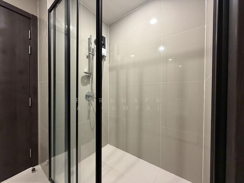 XT Huaikhwang, Bangkok, 244 Ratchadaphisek Road, Huai Khwang, Bangkok, 1 Bedroom, 35 sqm, Condo For Rent, by Pornnapa Am-ampai, 500633987 - DDproperty.com