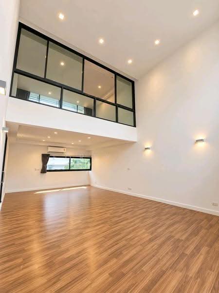 The Pantas Rachada - Rama 9, Bangkok, Soi Saha Kan Pramun, Pracha Uthit Road, Wang Thonglang, Bangkok, 3 Bedrooms, 510 sqm, Townhouse For Rent, by Forty-Six Real Estate Group, 500634007 - DDproperty.com