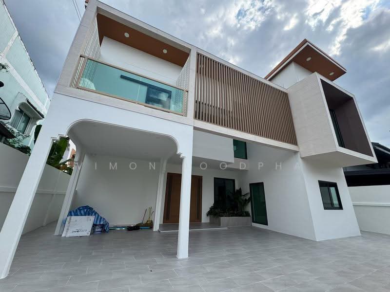 บ้านเดี่ยว ลาดพร้าว87, Bangkok, Khlong Chaokhun Sing, Wang Thonglang, Bangkok, 5 Bedrooms, 250 sqm, Single Detached House For Sale, by Vimon Boodpha, 500634015 - DDproperty.com