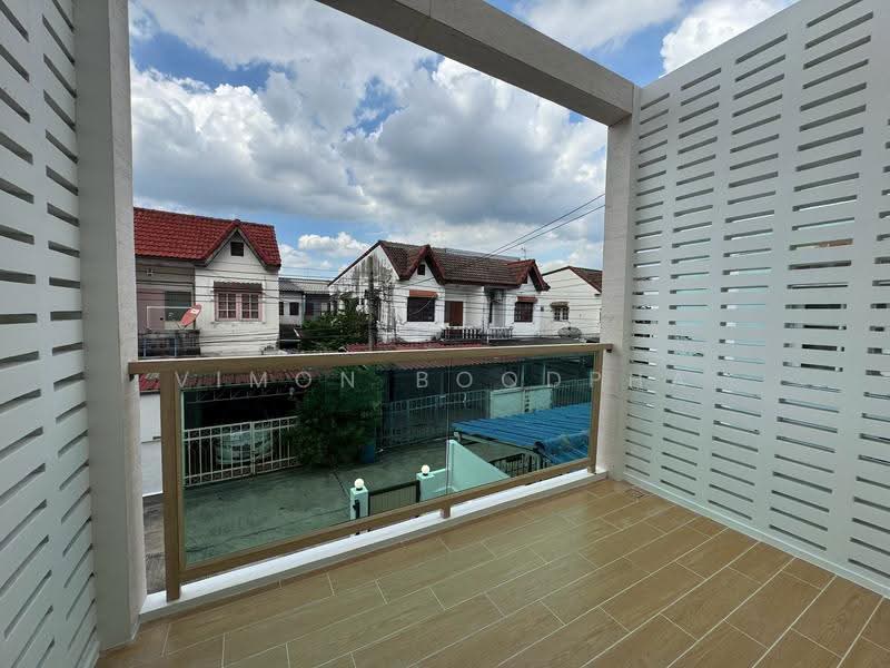 บ้านเดี่ยว ลาดพร้าว87, กรุงเทพ, คลองเจ้าคุณสิงห์, วังทองหลาง, กรุงเทพ, 250 ตร.ม., บ้านเดี่ยว ขาย, โดย Vimon Boodpha, 500634015 - DDproperty.com