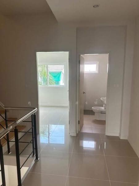 ให้เช่าอาคารพาณิชย์ ม.เอส อเวนิว บ่อวิน ศรีราชา, Chon Buri (Pattaya), Bo Win, Si Racha, Chon Buri (Pattaya), , 120 sqm, Shophouse For Rent, by Dusit Saengfa, 500634043 - DDproperty.com