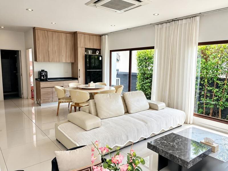 Burasiri Krungthep Kreetha, Bangkok, 95 Soi Pracha Ruam Chai, Hua Mak, Bang Kapi, Bangkok, 4 Bedrooms, 238 sqm, Single Detached House For Sale, by Thananthorn Wongvarnkaseam, 500634067 - DDproperty.com