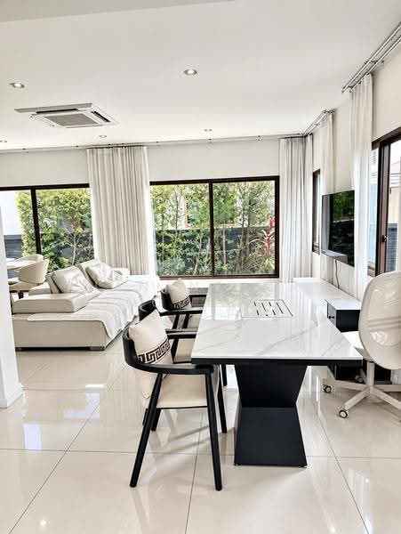 Burasiri Krungthep Kreetha, Bangkok, 95 Soi Pracha Ruam Chai, Hua Mak, Bang Kapi, Bangkok, 4 Bedrooms, 238 sqm, Single Detached House For Sale, by Thananthorn Wongvarnkaseam, 500634067 - DDproperty.com