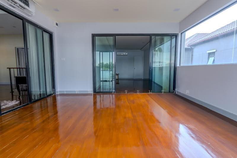 Grand Bangkok Boulevard Sathorn, Bangkok, 48 93 Soi 15, Bang Khae, Bangkok, 5 Bedrooms, 348 sqm, Single Detached House For Sale, by อดิเทพ ภระมรทัต, 500634071 - DDproperty.com