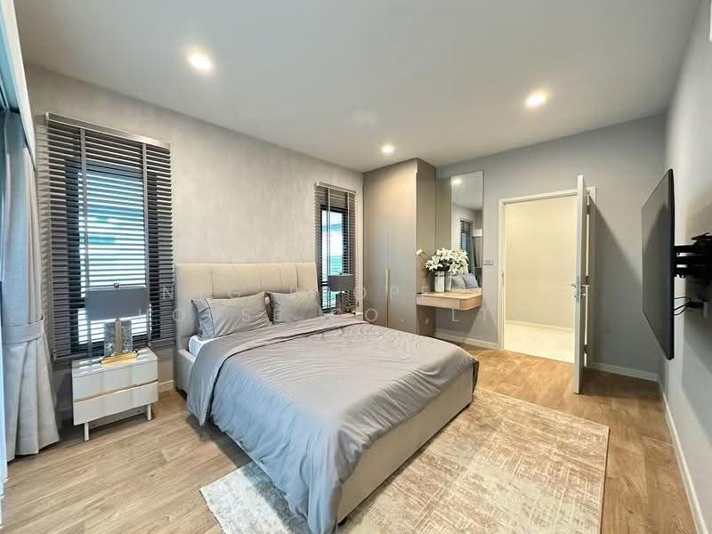ELSE Bearing 32, Samut Prakan, Soi Bearing 32, Samrong Nuea Subdistrict, Mueang District, Samut Prakan Province, Samrong Nua, Muang Samut Prakarn, Samut Prakan, 5 Bedrooms, 417 sqm, Single Detached House For Rent, by NTG Property House Co.,Ltd., 500634079 - DDproperty.com