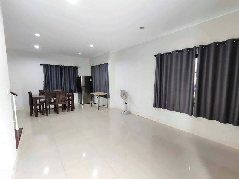 ให้เช่าบ้านเดี่ยว ม.น็อตติ้งฮิลล์ ปลวกแดง ระยอง, Rayong, Pluak Daeng, Rayong, 3 Bedrooms, 150 sqm, Single Detached House For Rent, by Dusit Saengfa, 500634089 - DDproperty.com