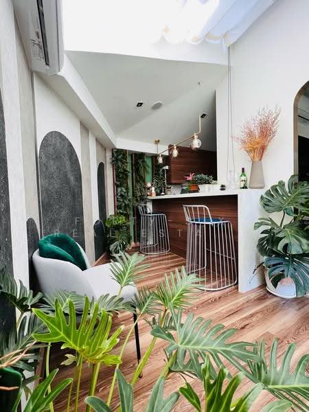 The Thamm Iconic Onnut-Motorway, Bangkok, 987 Soi Lat Krabang 3, Lat Krabang, Bangkok, 2 Bedrooms, 135 sqm, Townhouse For Rent, by Forty-Six Real Estate Group, 500634094 - DDproperty.com