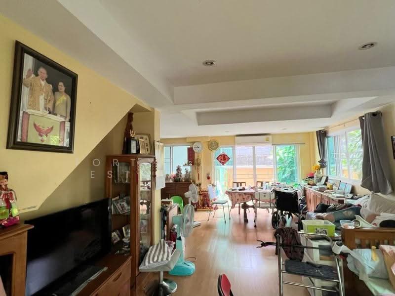 บ้านเดี่ยว 4นอน 3น้ำ ติดถนนใหญ่ 54 ตรว., Bangkok, Dok Mai, Prawet, Bangkok, 4 Bedrooms, 200 sqm, Single Detached House For Sale, by Forty-Six Real Estate Group, 500634110 - DDproperty.com