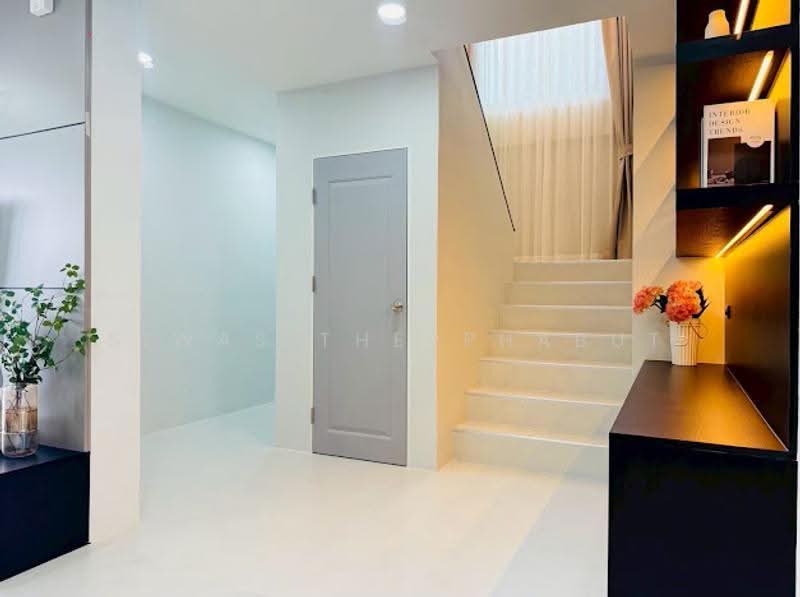 Luxury 5 Bed Villa for Rent 150k in South Pattaya, Chon Buri (Pattaya), Chaiyapruek Road, Nong Pru, Bang Lamung (Pattaya), Chon Buri (Pattaya), 5 Bedrooms, 390 sqm, Villa For Rent, by Siwas Thepphabut, 500634130 - DDproperty.com