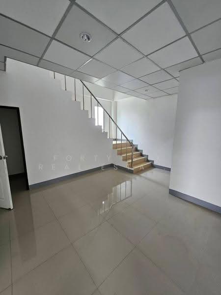 ให้เช่า BT Factory House ลาดหลุมแก้ว - รีโนเวทใหม่, Pathum Thani, Ra Haeng, Lat Lum Kaeo, Pathum Thani, , 400 sqm, Warehouse/Factory For Rent, by Forty-Six Real Estate Group, 500634171 - DDproperty.com