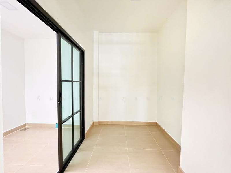 Wararak Rangsit Klong 3, Pathum Thani, Khlong Sam, Khlong Luang, Pathum Thani, 3 Bedrooms, 120 sqm, Townhouse For Sale, by พิมพ์นภัส ภูธนภัทร, 500634180 - DDproperty.com