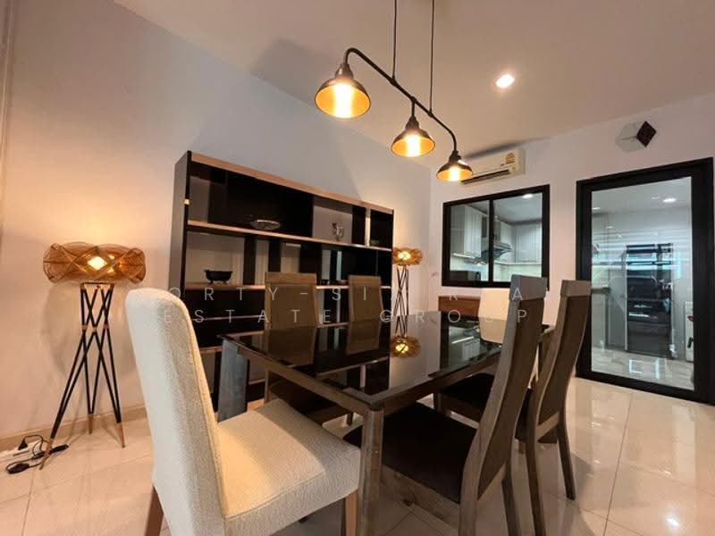 Flora Marigold, Bangkok, 796 Sathu Pradit Road, Chong Nonsi, Yan Nawa, Bangkok, 4 Bedrooms, 235 sqm, Townhouse For Rent, by Forty-Six Real Estate Group, 500634182 - DDproperty.com